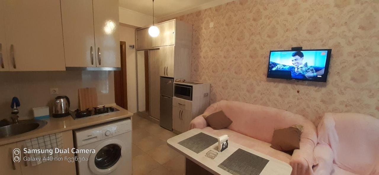Parkside apartament Apartment Batumi Bagian luar foto